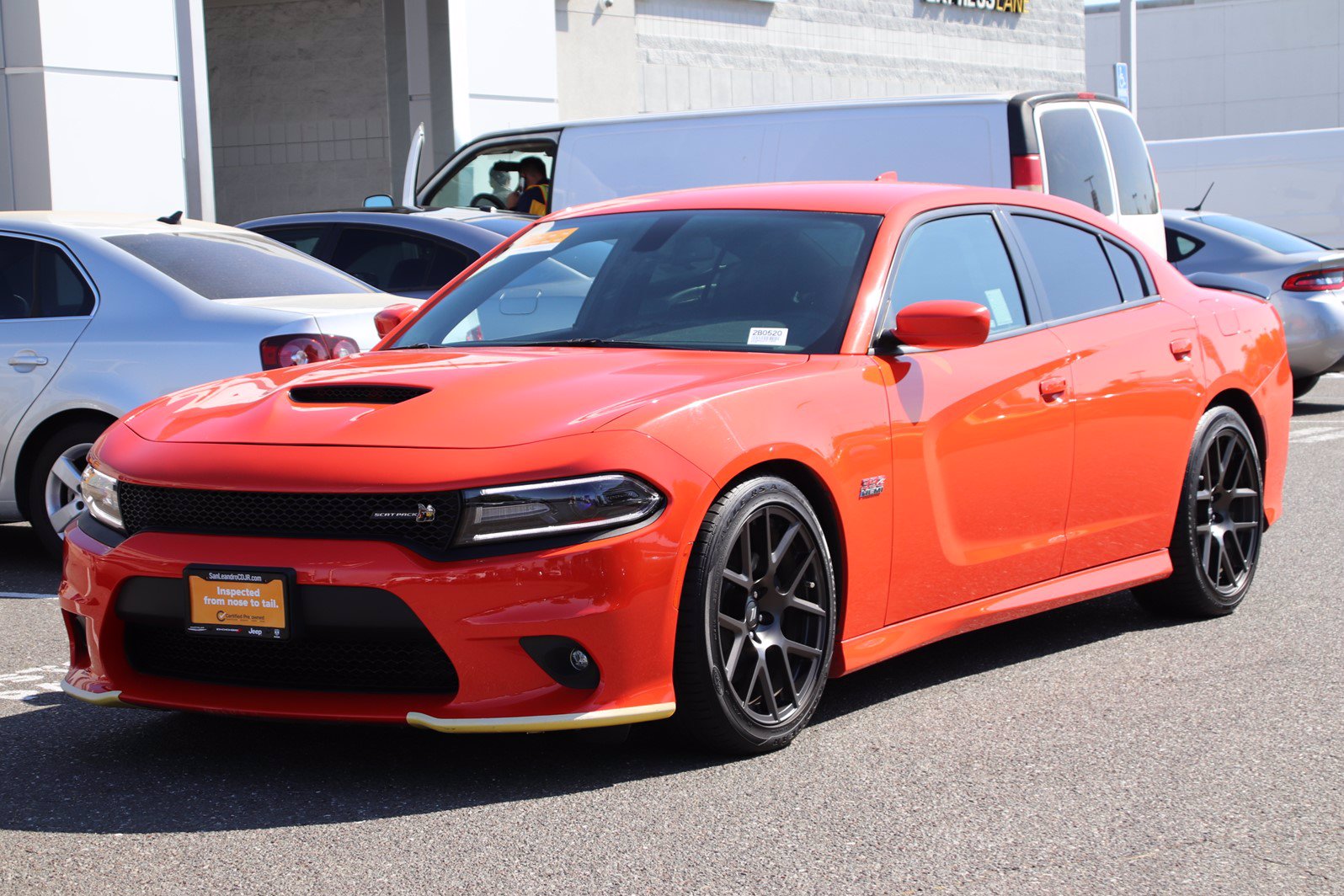 Certified Pre-Owned 2018 Dodge Charger R/T Scat Pack RWD 4dr Car